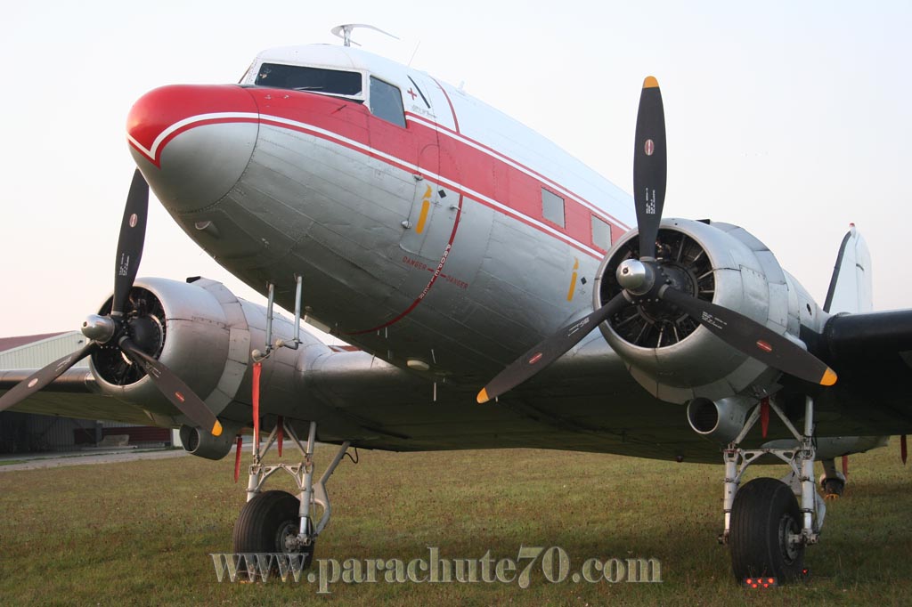 DC3 - Dakota, un avion de légende